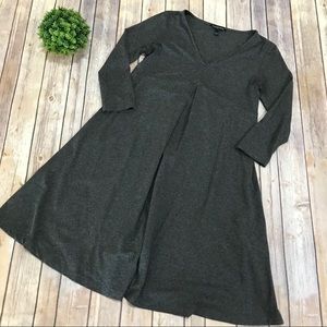 Isabella Oliver | plunge Neck Maternity Dress 1